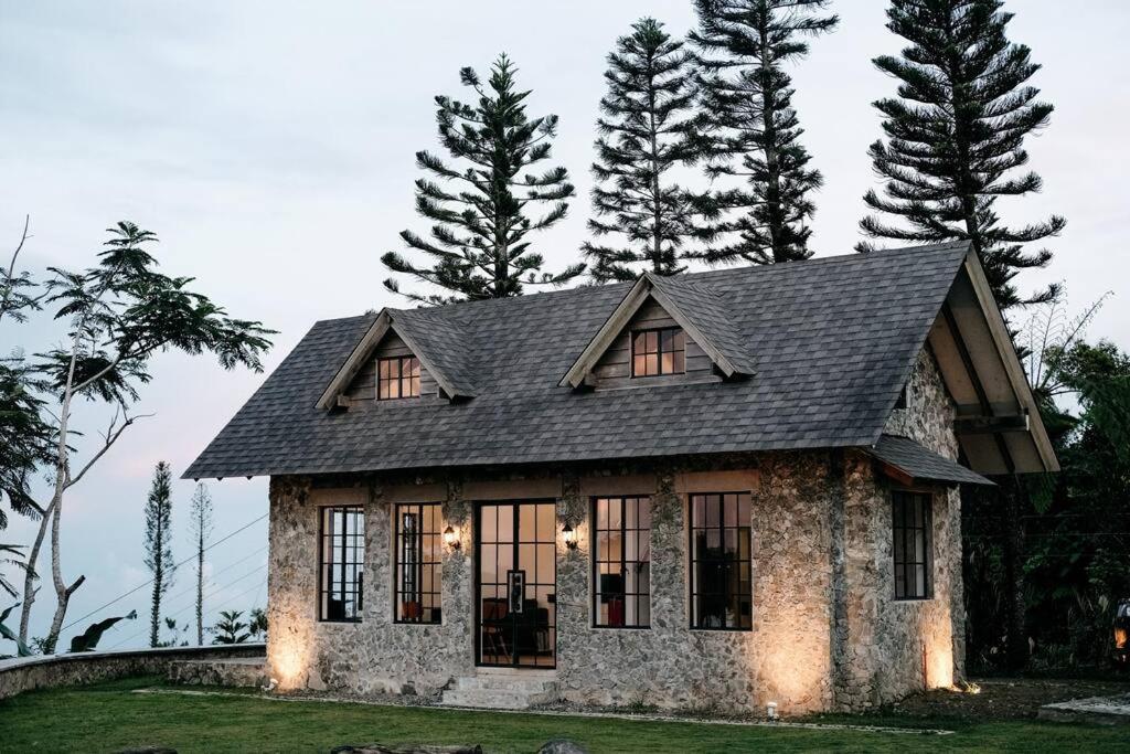 The Old Country Stone House Villa Cebu Kültér fotó