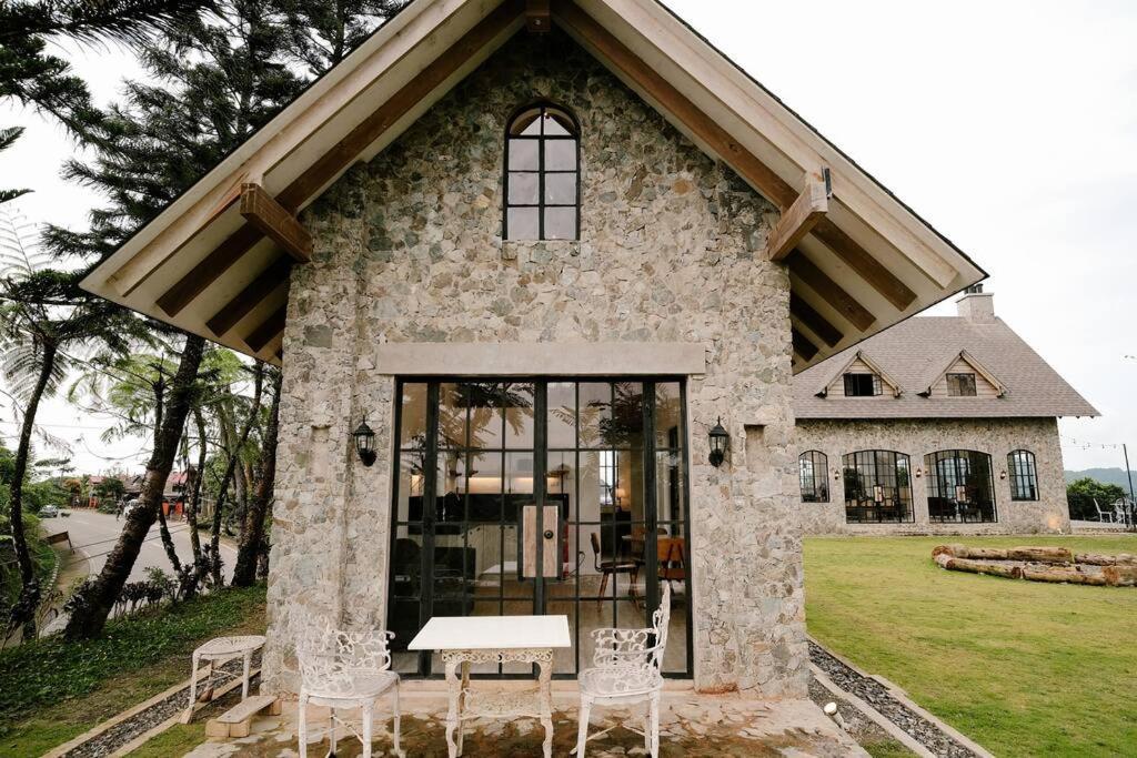 The Old Country Stone House Villa Cebu Kültér fotó